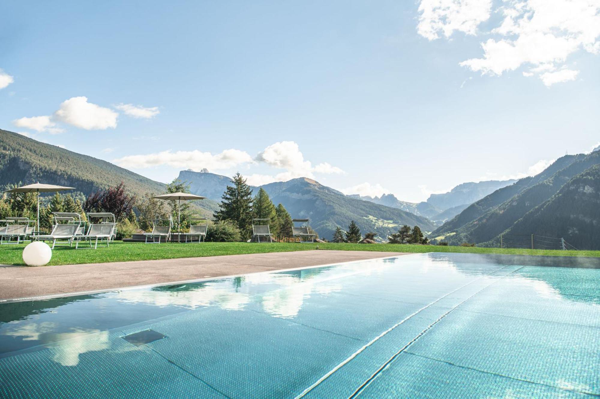 Villa Scherlin Ortisei Exteriör bild
